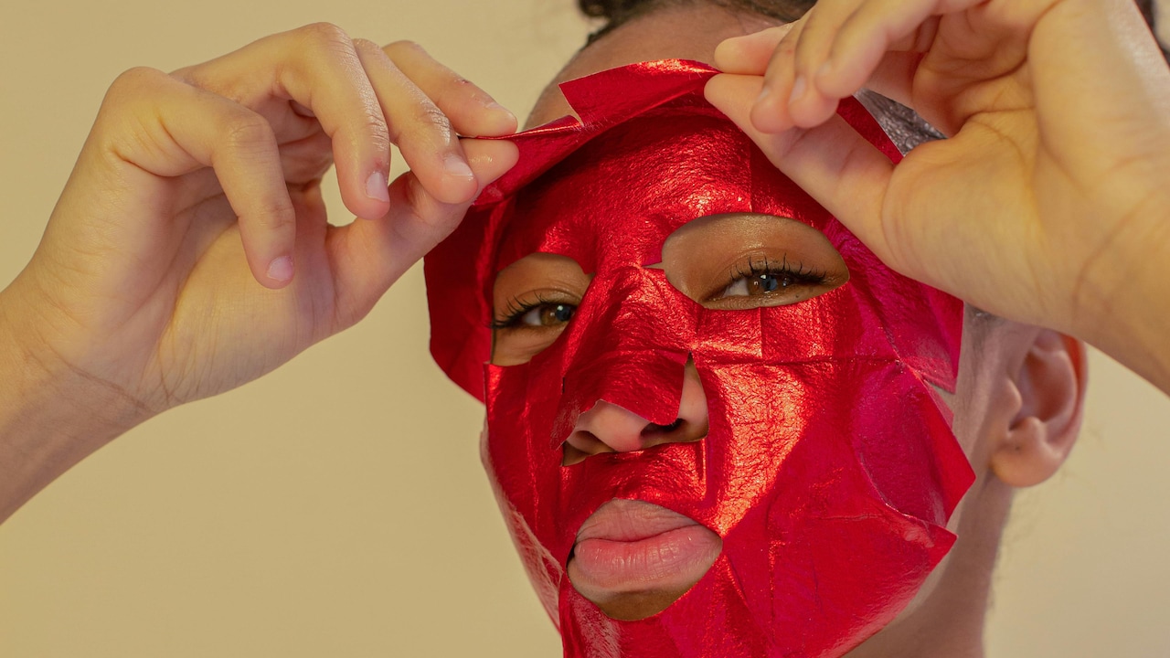 How To Use Antioxidant Face Masks For Best Results