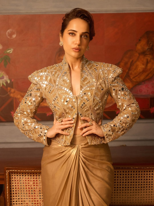 Kusha Kapila Turns Heads with Her Bold Mirror-Work Look