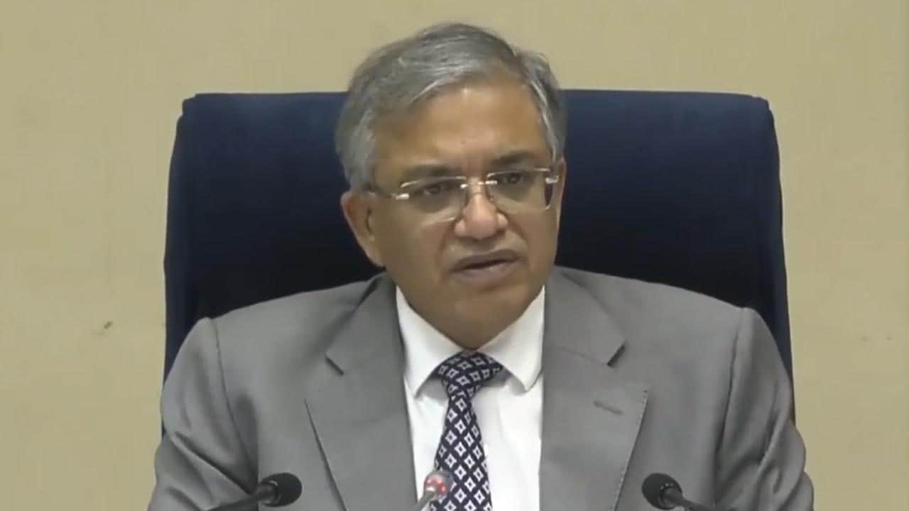 CEC Shares Details of Bihar Voters And Polling Stations