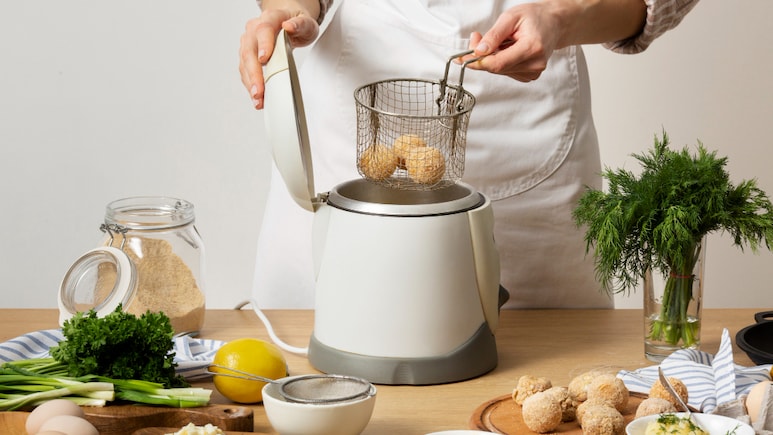 Flipkart Big Diwali Dhamaka: अब झटपट उबलेंगे अंडे, ये Electric Egg Maker मिल रहे हैं केवल ₹500 में