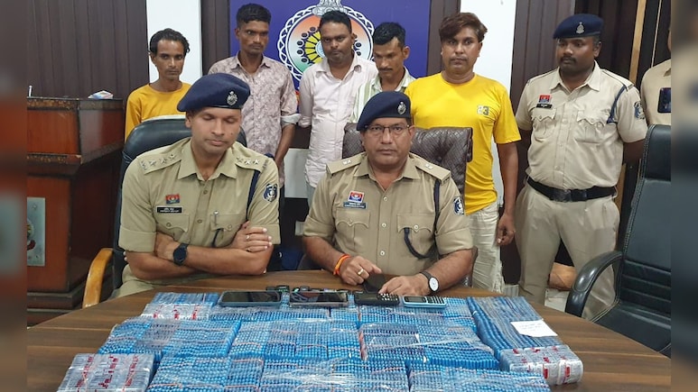 लोगों की नशों में जहर घोलने वाले 5 आरोपी गिरफ्तार, दुर्ग पुलिस ने बरामद कीं 10 हजार नशीली शीशियां
