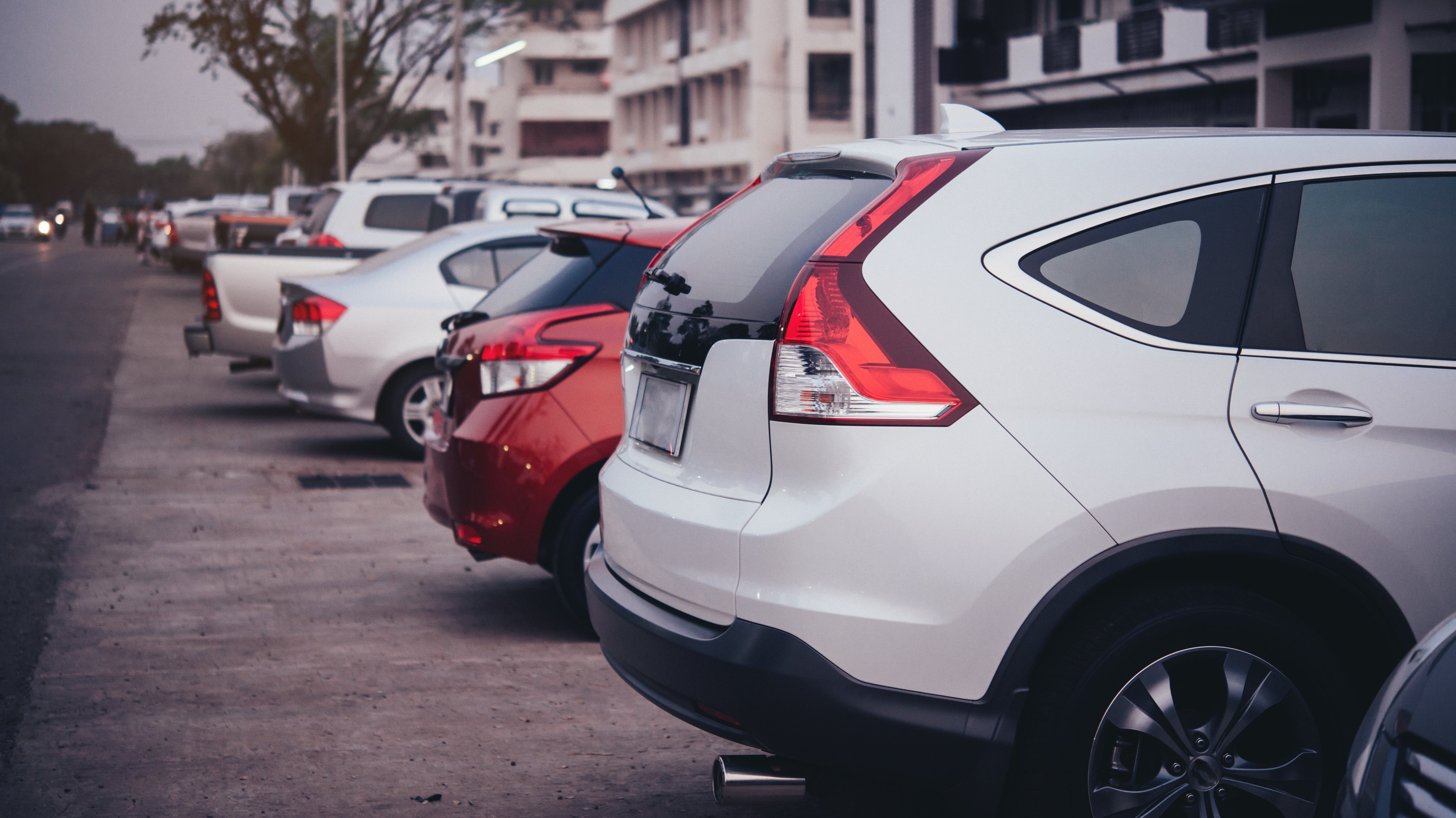 Auto Sales Move Into Top Gear In Festive Season As Industry Logs 25% Uptick; Small Cars Make A Comeback