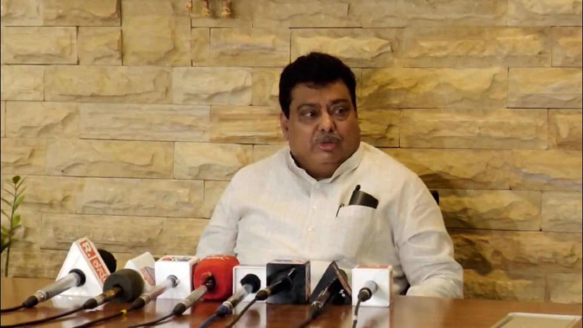 'No CM Vacancy, High Command Will Decide': MB Patil On Yathindra Siddaramaiah's Comment About Satish Jarkiholi