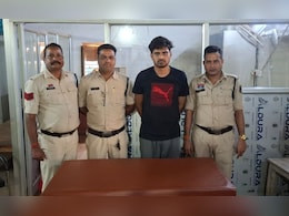 प्यार में मिला धोखा: फेसबुकिया लव स्टोरी का काला सच, 10 घंटे में सलाखों के पीछे पहुंचा प्रेमी प्यार में मिला धोखा: फेसबुकिया लव स्टोरी का काला सच, 10 घंटे में सलाखों के पीछे पहुंचा प्रेमी