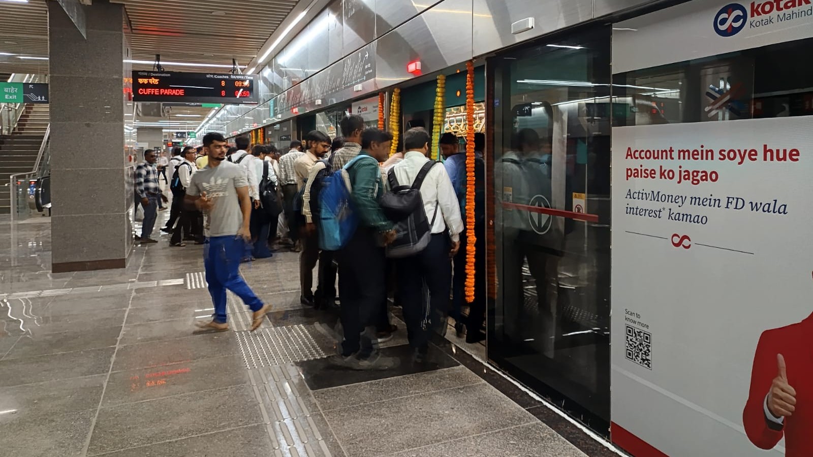 Mumbai Locals Alternative? Metro Aqua Line 3 Sees Massive Commuter Rush On Day 1