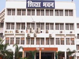 बिहार की बदहाल उच्च शिक्षा और राजनीतिक दलों की अनिच्छा बिहार की बदहाल उच्च शिक्षा और राजनीतिक दलों की अनिच्छा