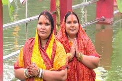 Chhath Fervour Grips Patna: Worship, Festivities, And Bihar's Lungi Traditions Chhath Fervour Grips Patna: Worship, Festivities, And Bihar's Lungi Traditions