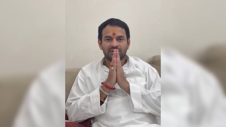 तेजप्रताप यादव कल महुआ में करेंगे नामांकन, सोशल मीडिया पोस्ट कर अपने समर्थकों से की खास अपील