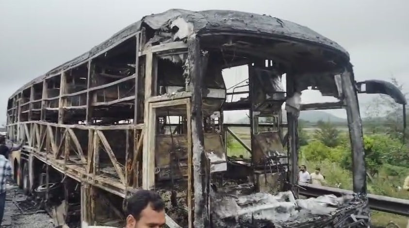 Volvo bus burnt within minutes of hitting a bike on NH-44. Volvo bus burnt within minutes of hitting a bike on NH-44.