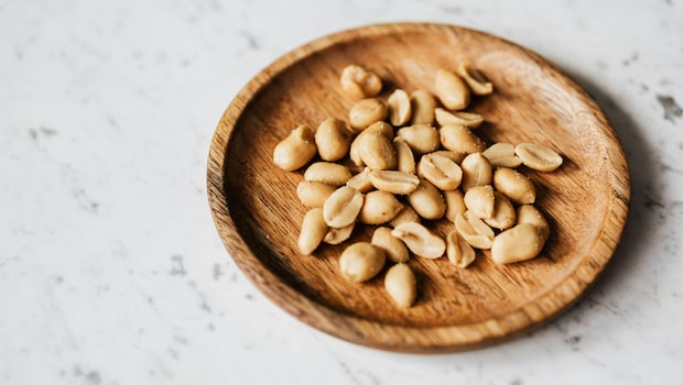 Roasted nuts are perfect accompaniments for drinks. Roasted nuts are perfect accompaniments for drinks.