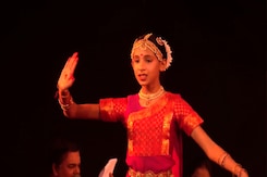 Rishi Sunak's Daughter Performs Kuchipudi Under Arunima Kumar. Akshata, Sudha Murty In Attendance Rishi Sunak's Daughter Performs Kuchipudi Under Arunima Kumar. Akshata, Sudha Murty In Attendance