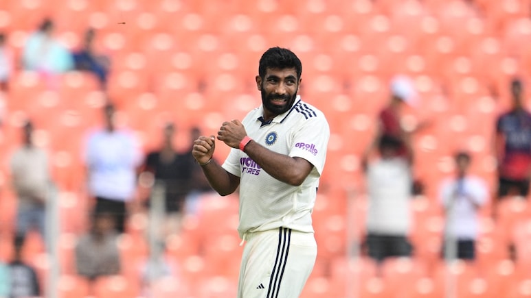 Aus vs Ind: 'मेरे लिए नहीं आए', जानें मुंबई एयरपोर्ट पर मीडिया पर क्यों भड़के बुमराह, इस दिन करेंगे मैदान पर वापसी