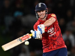 England Hammer New Zealand After Harry Brook And Phil Salt Onslaught In 2nd T20I England Hammer New Zealand After Harry Brook And Phil Salt Onslaught In 2nd T20I