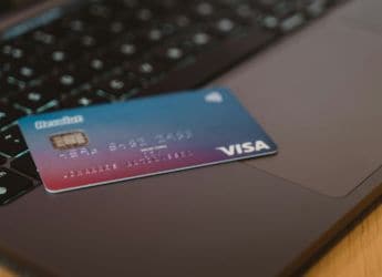 Face à l'explosion de son utilisation , Visa prendra en charge quatre stablecoins sur quatre blockchains différentes .