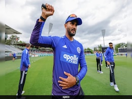 नीतीश कुमार रेड्डी तीन टी20 मैचों से बाहर, BCCI ने दिया ये अपडेट, भारत लेगा रिप्लेसमेंट? नीतीश कुमार रेड्डी तीन टी20 मैचों से बाहर, BCCI ने दिया ये अपडेट, भारत लेगा रिप्लेसमेंट?