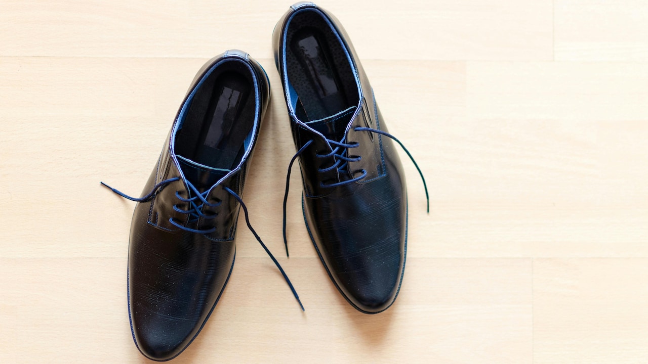 How To Maintain Leather Shoes: Daily Habits That Keep Footwear Shining