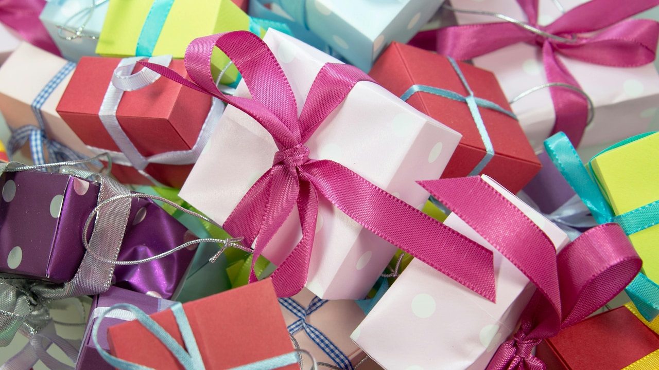 How to pick the right gift for your sister this Bhai Dooj 2025?