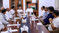 बिहार में हार पर कांग्रेस की बैठक से पहले तकरार,  पढ़ें 'गोली-गाली कांड' की पूरी इनसाइड स्टोरी