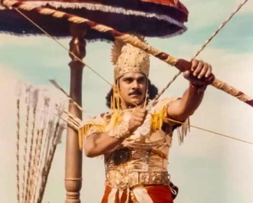 महाभारत के सेट पर अंधे हो गए पंकज धीर! आंख के पास जा लगा तीर और फूटा खून का फव्वारा