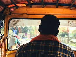 Bengaluru Auto Driver: 5 कोटींची 2 घरं, लाखोंचं भाडं, AI स्टार्टअप फाऊंडर… बंगळुरूचा रिक्षावाला Viral Bengaluru Auto Driver: 5 कोटींची 2 घरं, लाखोंचं भाडं, AI स्टार्टअप फाऊंडर… बंगळुरूचा रिक्षावाला Viral
