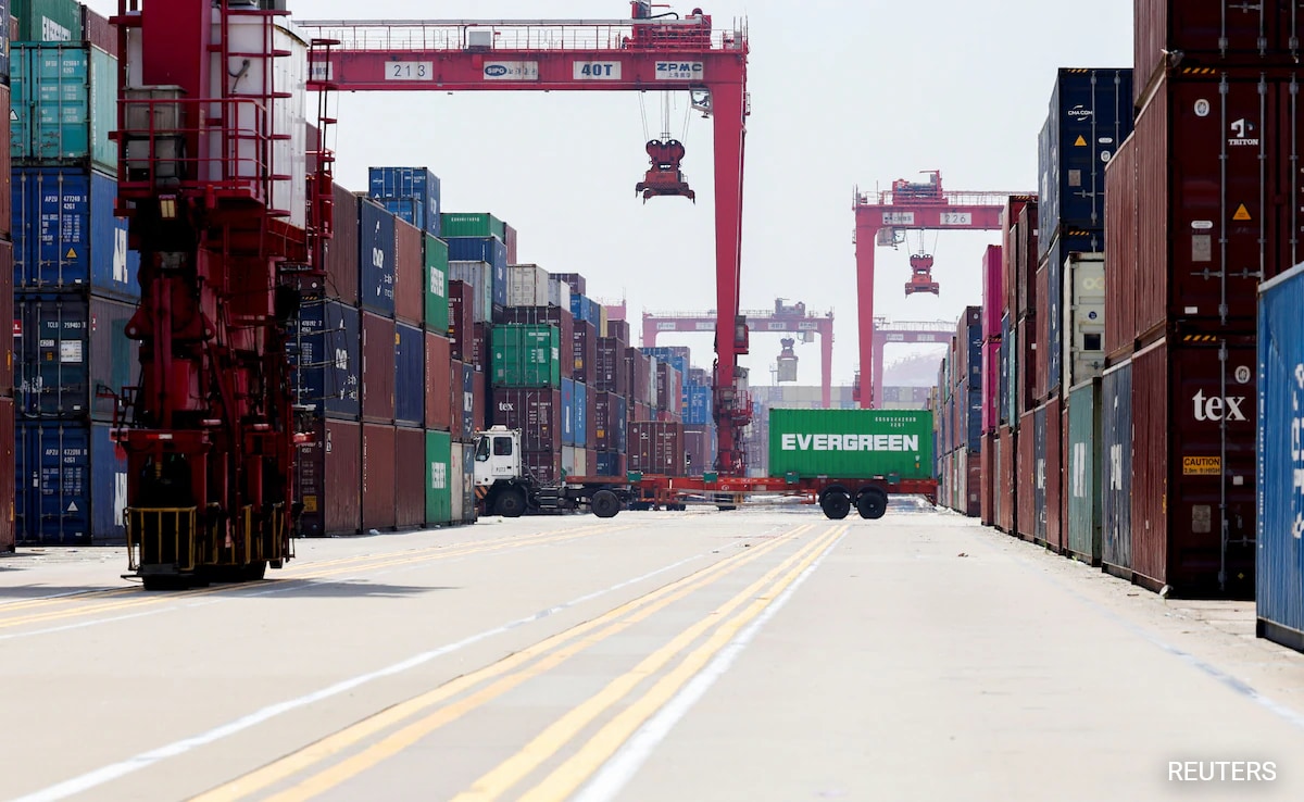 US, China To Roll Out Tit-For-Tat Port Fees, Threatening More Turmoil At Sea