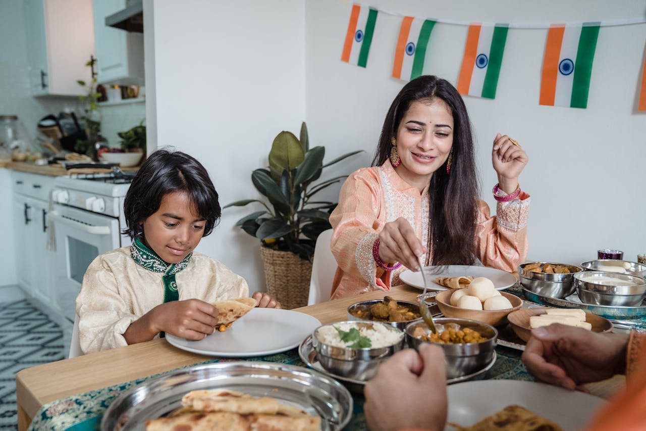 This Diwali, Don't Let Child Nutrition Slip Through The Cracks; See Expert Advice