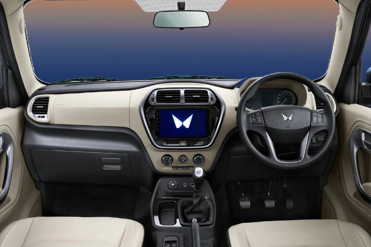 Mahindra Bolero Neo interior Mahindra Bolero Neo interior