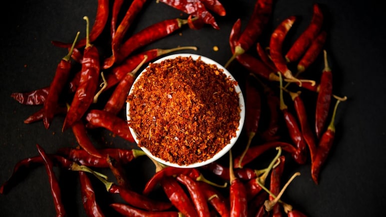 Nutritionist Explains How Spicy Foods Boost Metabolism And Support Fat Burning