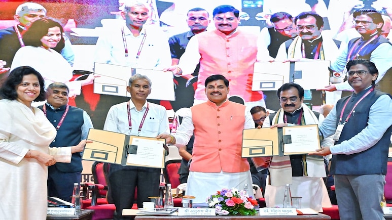 Road Safety Workshop 2025: एमपी के 55 जिलों में सड़क सुरक्षा को लेकर MoU, सीएम मोहन ने लॉन्च किया 'संजय' एप Road Safety Workshop 2025: एमपी के 55 जिलों में सड़क सुरक्षा को लेकर MoU, सीएम मोहन ने लॉन्च किया 'संजय' एप