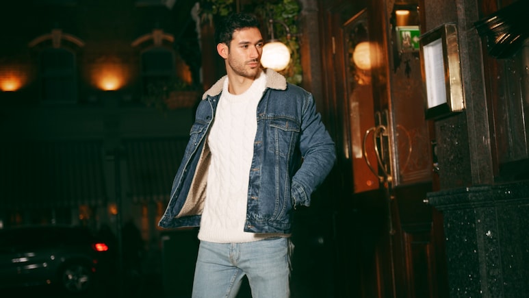 Top 5 Denim Jackets: डेनिम जैकेट है मेंस की फर्स्ट च्वाइस, हमेशा देती है एलिगेंट और स्टाइलिश लुक Top 5 Denim Jackets: डेनिम जैकेट है मेंस की फर्स्ट च्वाइस, हमेशा देती है एलिगेंट और स्टाइलिश लुक
