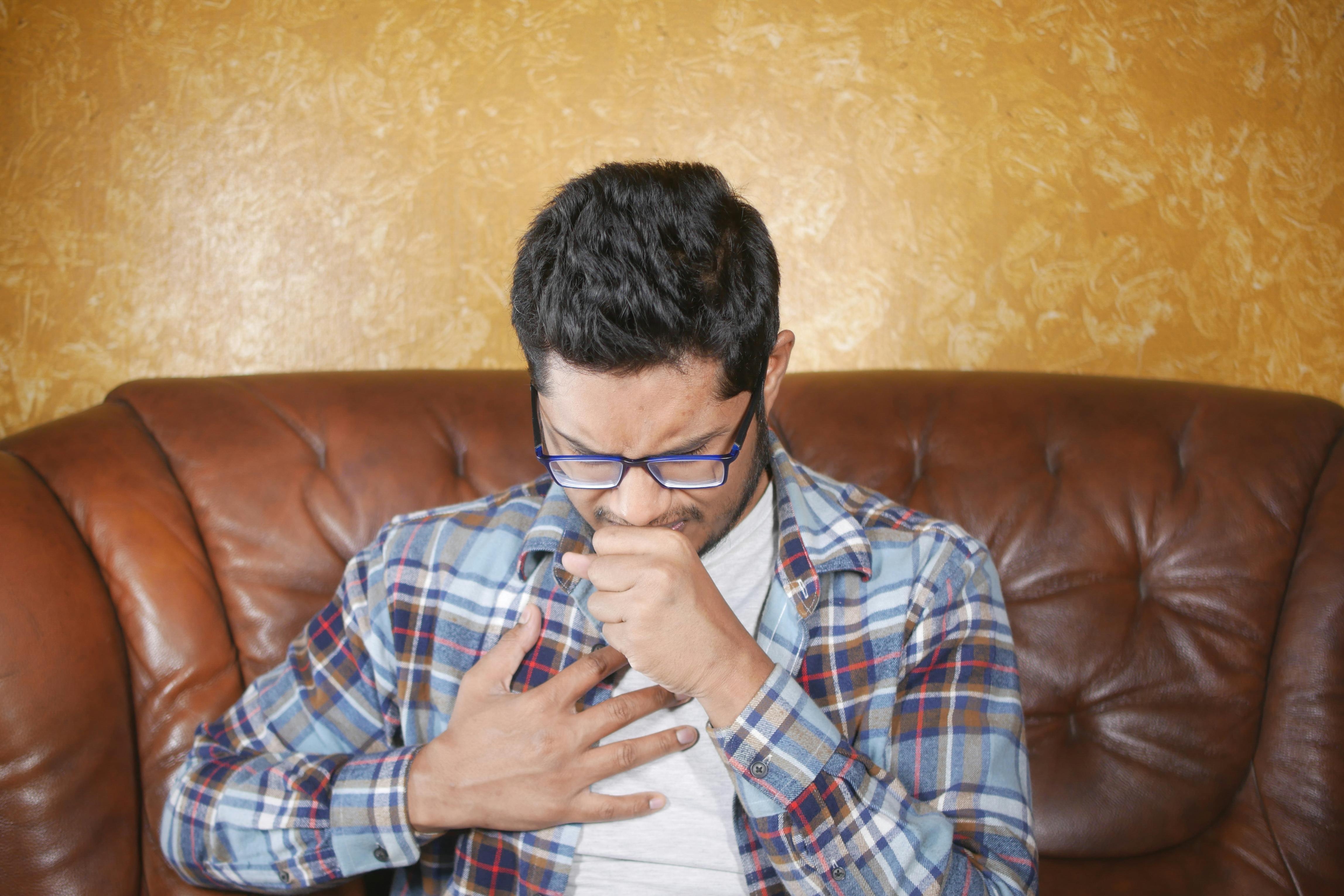 Factors like pollution, smoking or smoke can irritate your throat and exacerbate discomfort