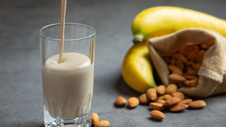 Weight Loss Tips: 7 Popular "Healthy" Foods That Are Making Losing Weight Harder