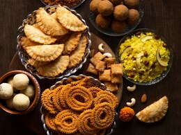 Diwali 2025: दिवाळीचा खमंग फराळ विदेशात पाठवा! पोस्टाची खास योजना; किती येणार खर्च? Diwali 2025: दिवाळीचा खमंग फराळ विदेशात पाठवा! पोस्टाची खास योजना; किती येणार खर्च?