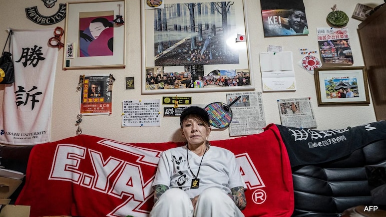 Japan's Woman Yakuza Claws Her Way Out Of Underworld, Helps Gangsters Japan's Woman Yakuza Claws Her Way Out Of Underworld, Helps Gangsters