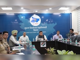 बिहार चुनाव में ‘AI’ की एंट्री पर चुनाव आयोग सख्त, क्यों उठाया गया यह कदम बिहार चुनाव में ‘AI’ की एंट्री पर चुनाव आयोग सख्त, क्यों उठाया गया यह कदम