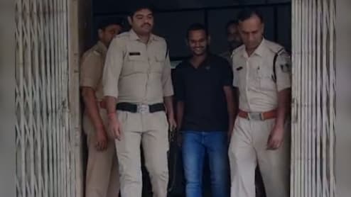 प्रेमिका के चक्कर में पकड़ा गया कफ सिरप का कुख्यात तस्कर, शहडोल पुलिस के यूं हत्थे चढ़ा मोस्‍ट वांटेड 