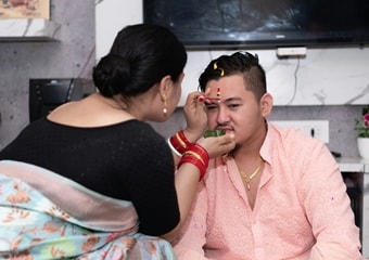 Bhai Dooj 2025: भाई दूज पर AI से फ्री में भाई-बहन की फोटो को बनाए स्टाइलिश, ये हैं 5 तरीके
