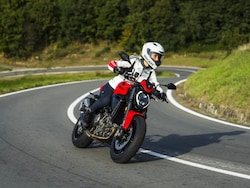2026 Ducati Monster Breaks Cover With New 890cc V2 Engine