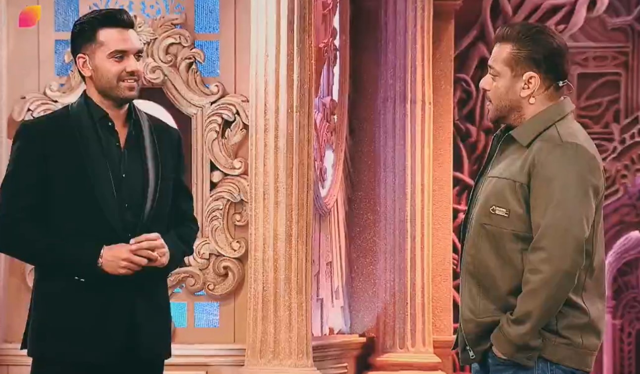 Deepak Chahar Appears In Bigg Boss House. Here Is The Reason