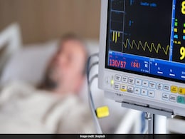 US Man Suffers Heart Attack While Driving, Crashes Car Outside Cardiologist's Office US Man Suffers Heart Attack While Driving, Crashes Car Outside Cardiologist's Office