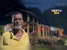 Positive news: स्मशानभूमीत दिवाळी साजरा करणारा अवलिया! तो असं का करतो? 'या' मागचे कारण ऐकून म्हणाल...