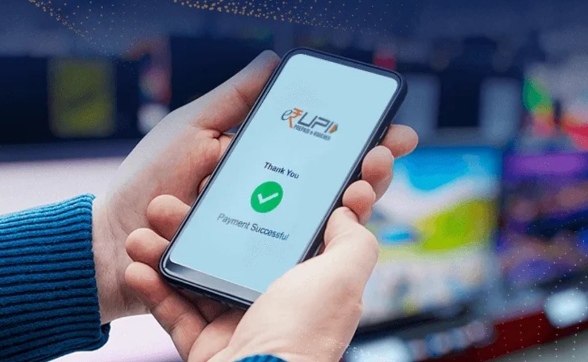 'Look, Speak, Pay': Smart Glasses Can Now Be Used For UPI Payments