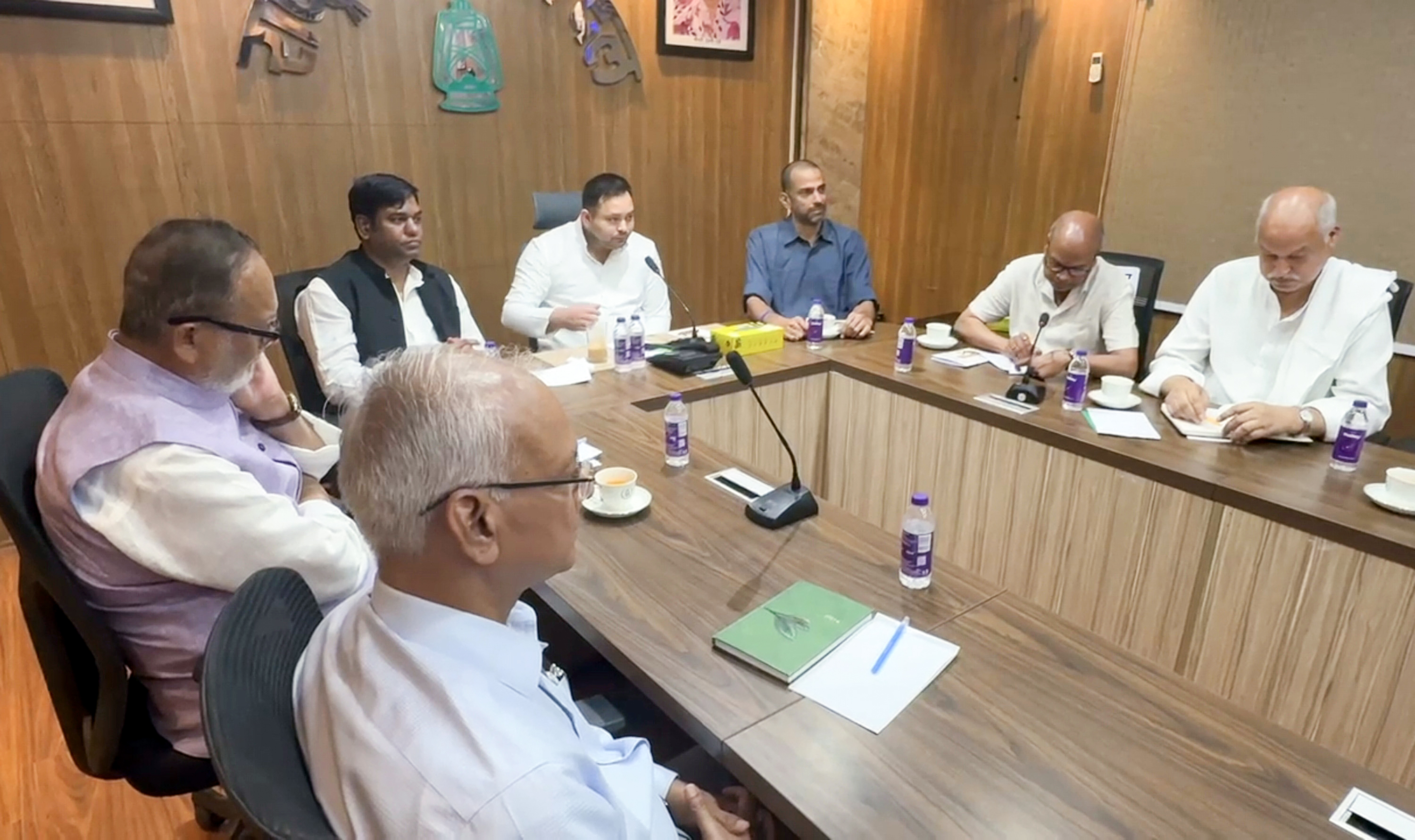 नीतीश के कोर वोट पर निशाना... बिहार में तेजस्वी का PDA फॉर्मूला, सीट शेयरिंग में महागठबंधन करेगा नया खेला