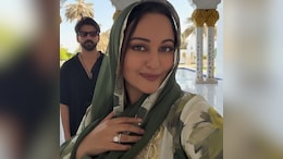 Sonakshi Sinha Claps Back At Trolls Accusing Her Of Wearing Shoes Inside Abu Dhabi Mosque: "<i>Chaliye, Ab Aage Badhiye</i>"