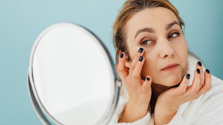 What Your Skin And Hair Say About Your Health, According To A Dermatologist What Your Skin And Hair Say About Your Health, According To A Dermatologist