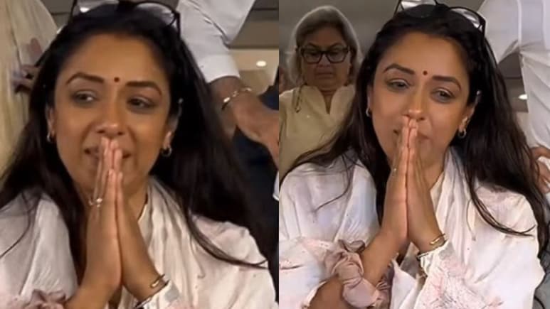 Satish Shah Prayer Meet: Rupali Ganguly Requests Paparazzo Not To Click Pictures Of His Wife Madhu Shah Satish Shah Prayer Meet: Rupali Ganguly Requests Paparazzo Not To Click Pictures Of His Wife Madhu Shah