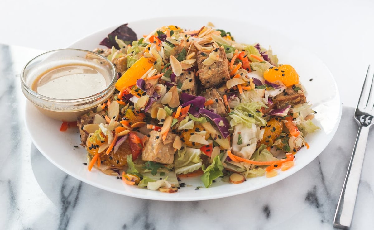 Recharge After Diwali: Nutritionist's Guide to Post-Festive Well-being article image