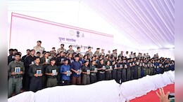Naxalites Surrendered: इनामी नक्सल नेता समेत 50 नक्सली कर सकते हैं आत्म- समर्पण, सरकार के संपर्क में हैं बड़े नक्सली नेता