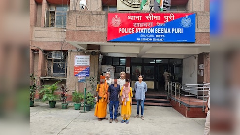 Delhi Cops Reunite Intellectually-Challenged Woman With Family After 37 Days