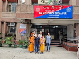 Delhi Cops Reunite Intellectually-Challenged Woman With Family After 37 Days Delhi Cops Reunite Intellectually-Challenged Woman With Family After 37 Days